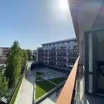 Apartment Paradiso 'в' 402 Private *