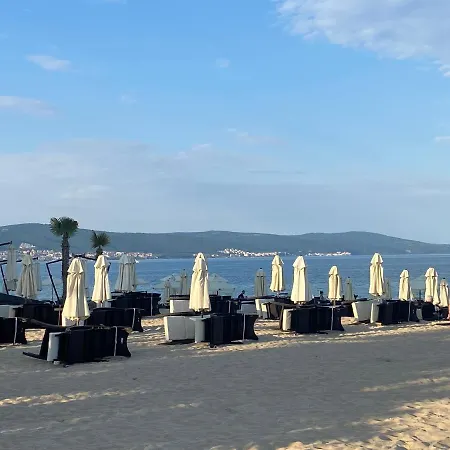 Paradiso 'в' 402 Private Lägenhet