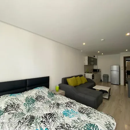 Paradiso 'в' 402 Private Apartman *
