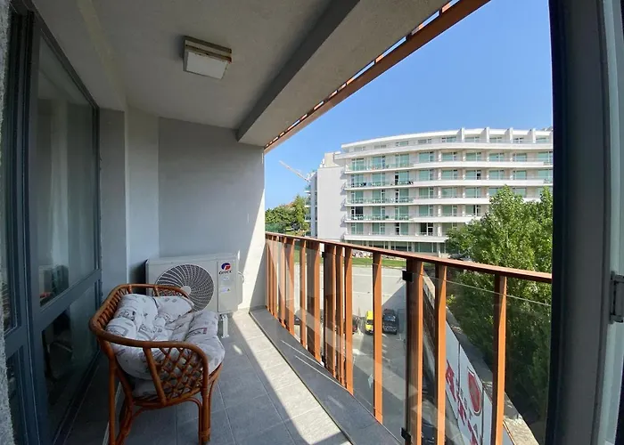 Daire Paradiso 'в' 402 Private *