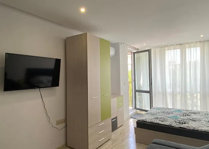 Paradiso 'в' 402 Private Daire *