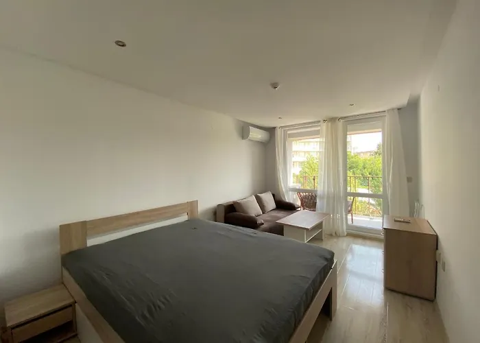 Apartment Paradiso 'в' 402 Private